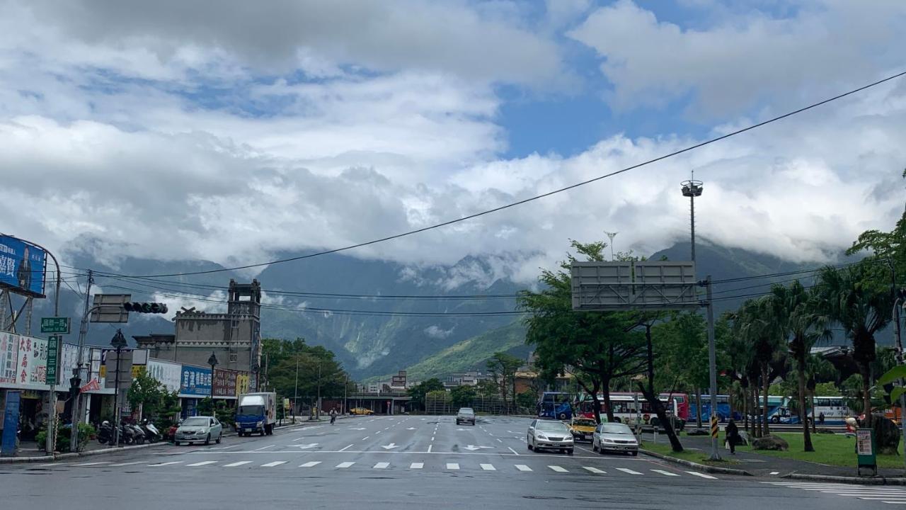 Kid Hualien Hostel Bagian luar foto